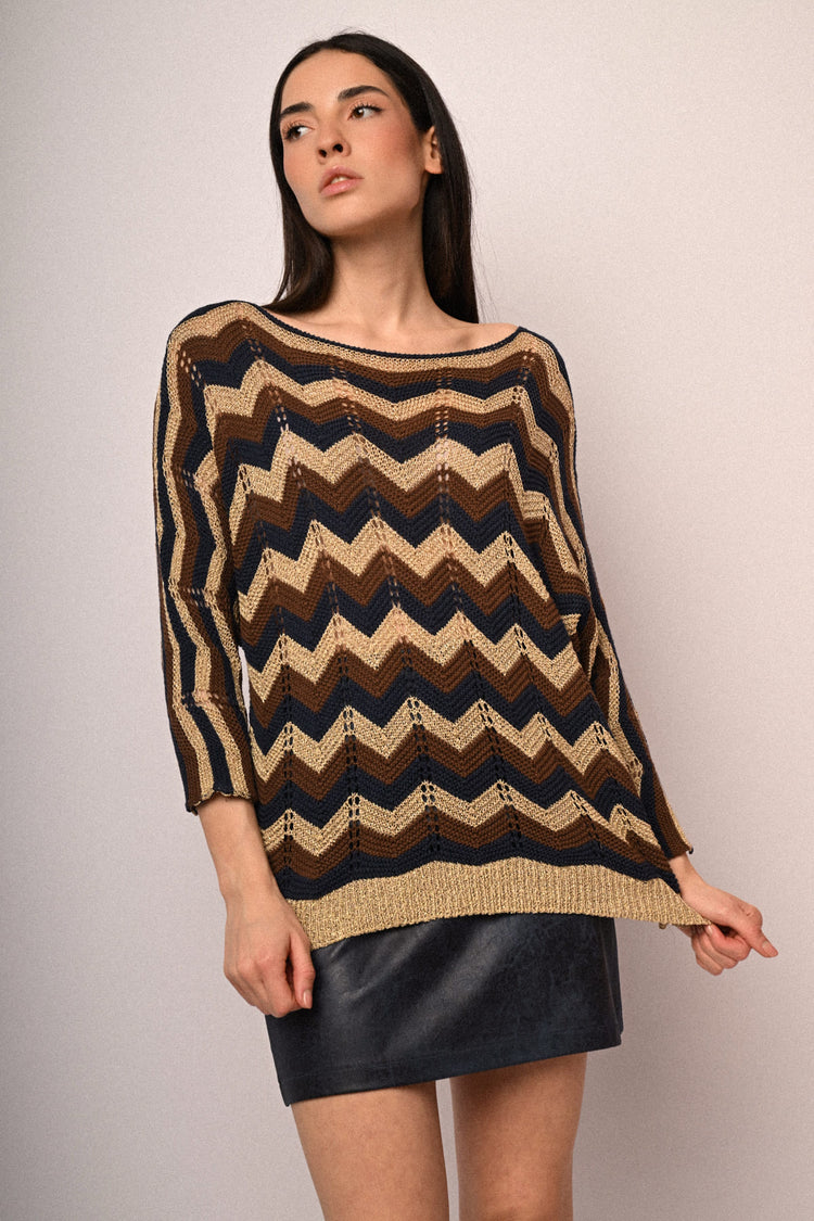 Pull in maglia crochet a righe zig-zag
