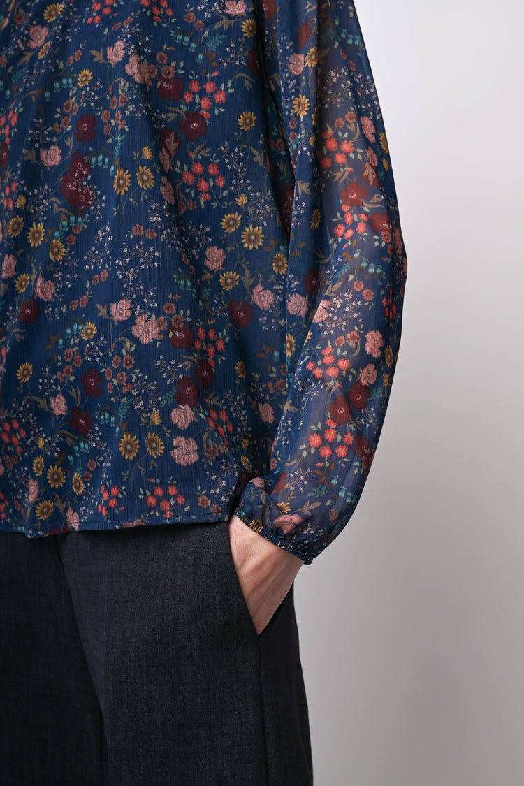 Blusa a stampa floreale boho-style