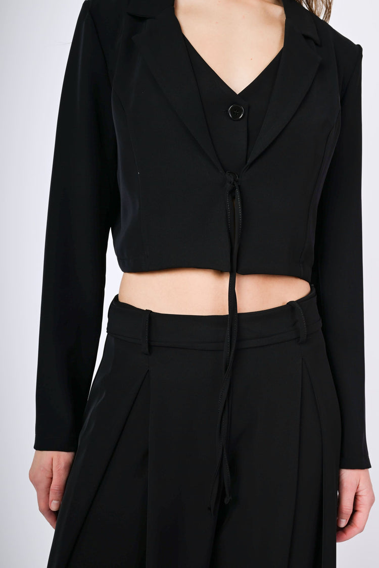 Blazer crop con nastrino