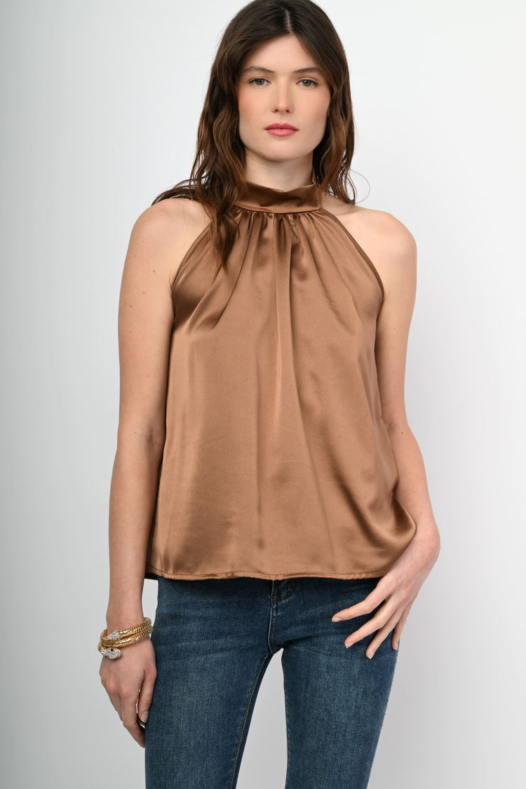 Top in raso e pizzo
