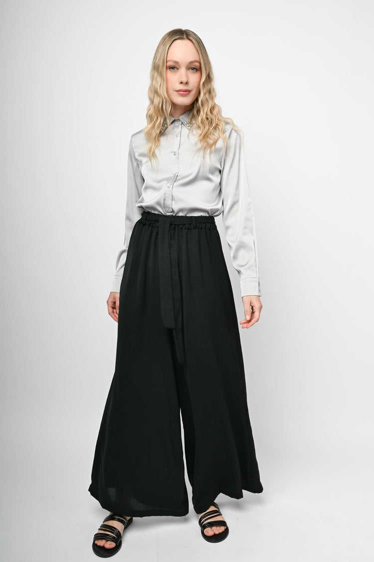 Pantaloni palazzo con cintura