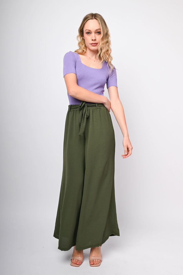 Pantaloni palazzo con cintura