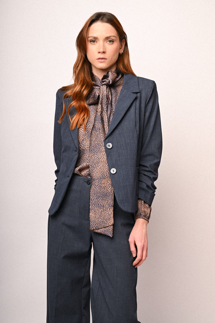Blazer monopetto con maniche arricciate
