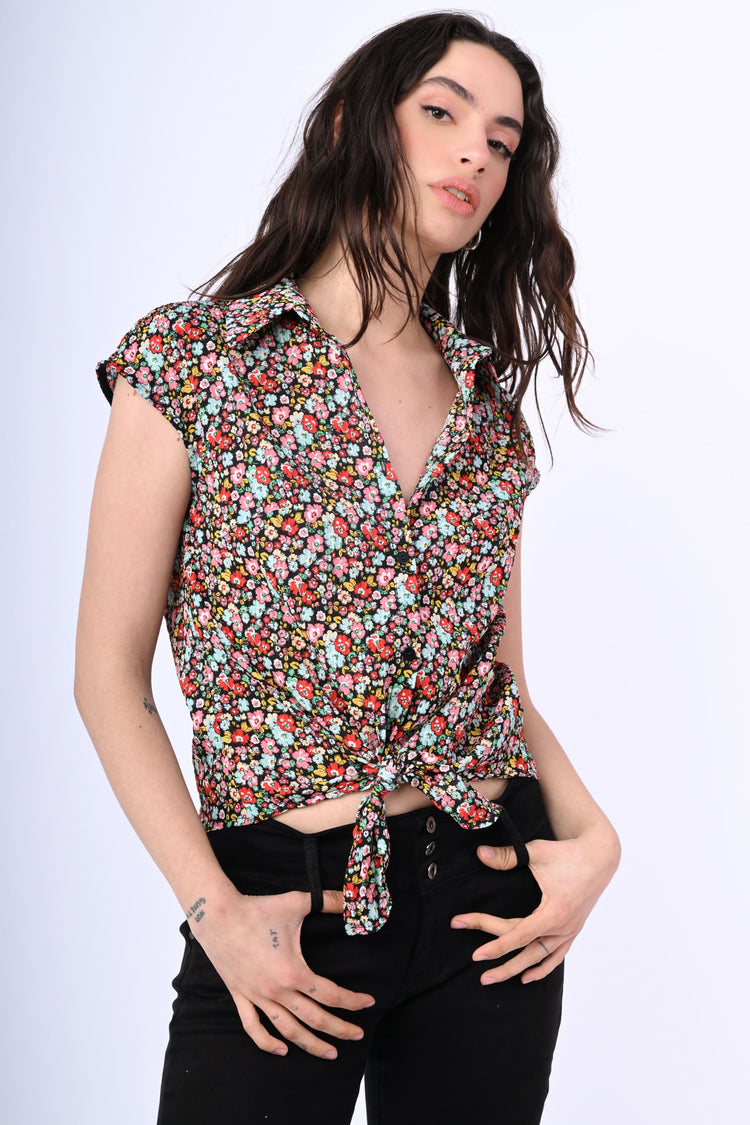 Camicia con nodo a stampa floreale