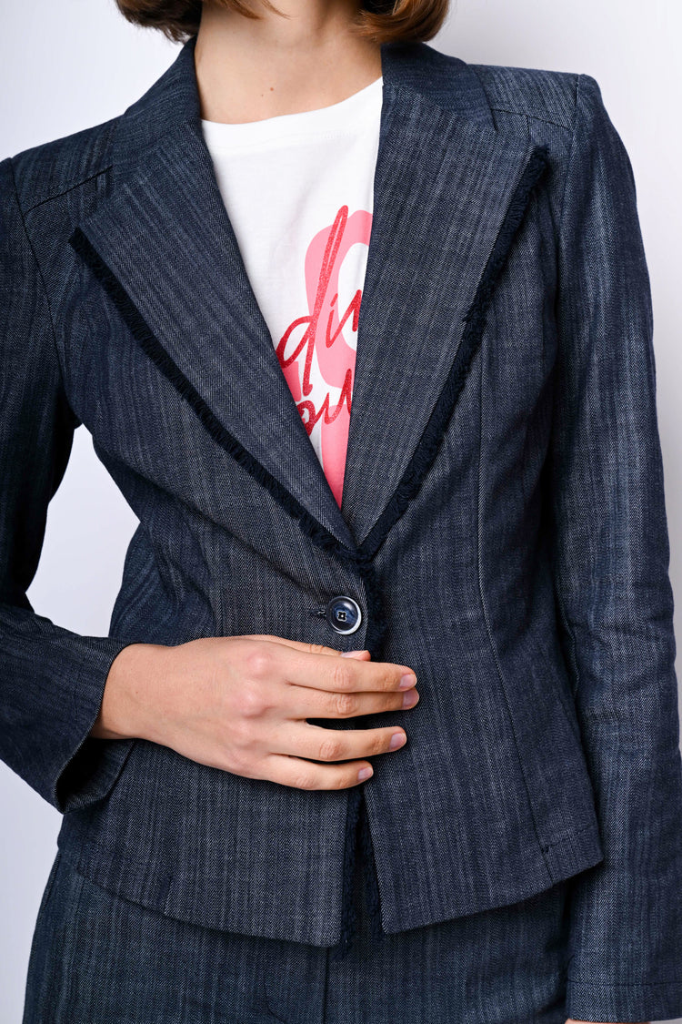 Blazer con revers sfrangiati