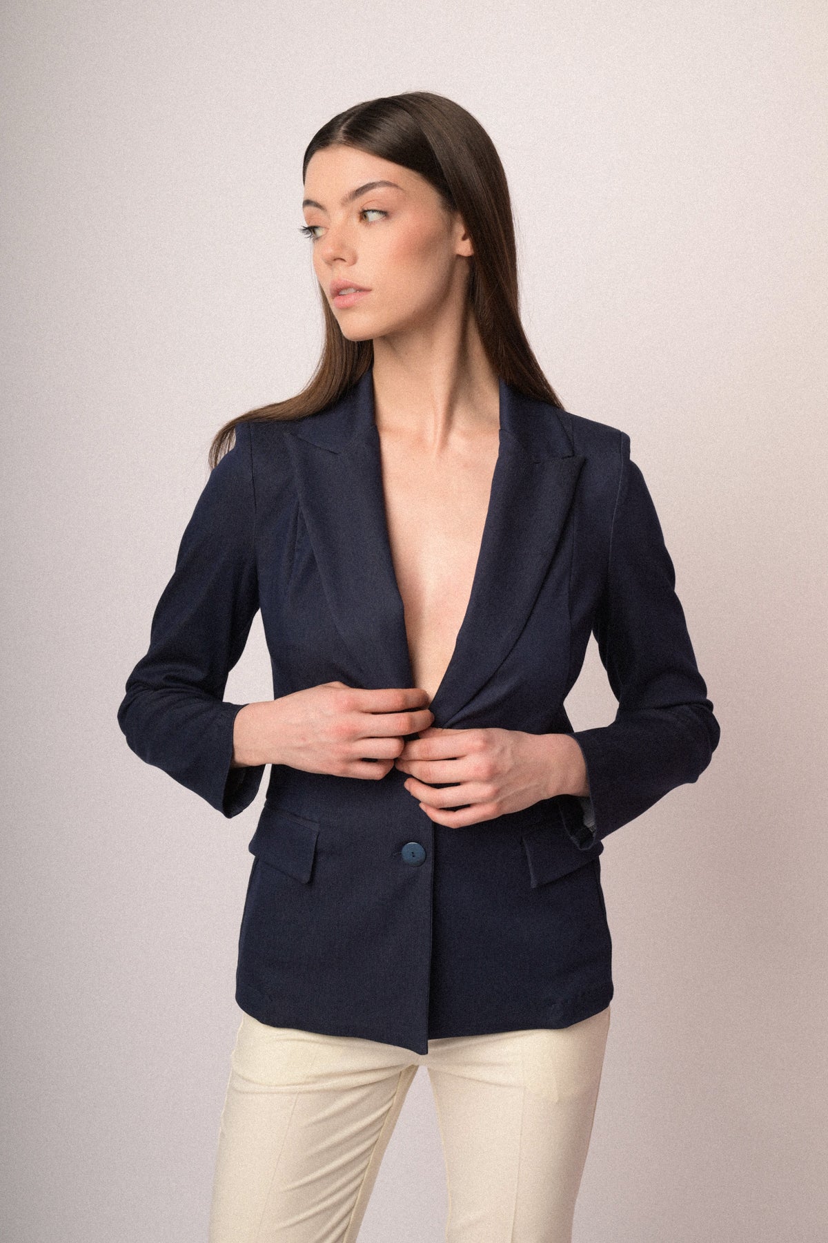 A8BL-26_3_3