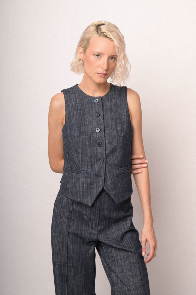 Gilet effetto denim blu con scollo tondo