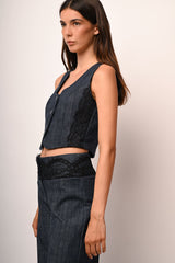 Gilet effetto denim con decorazioni in pizzo
