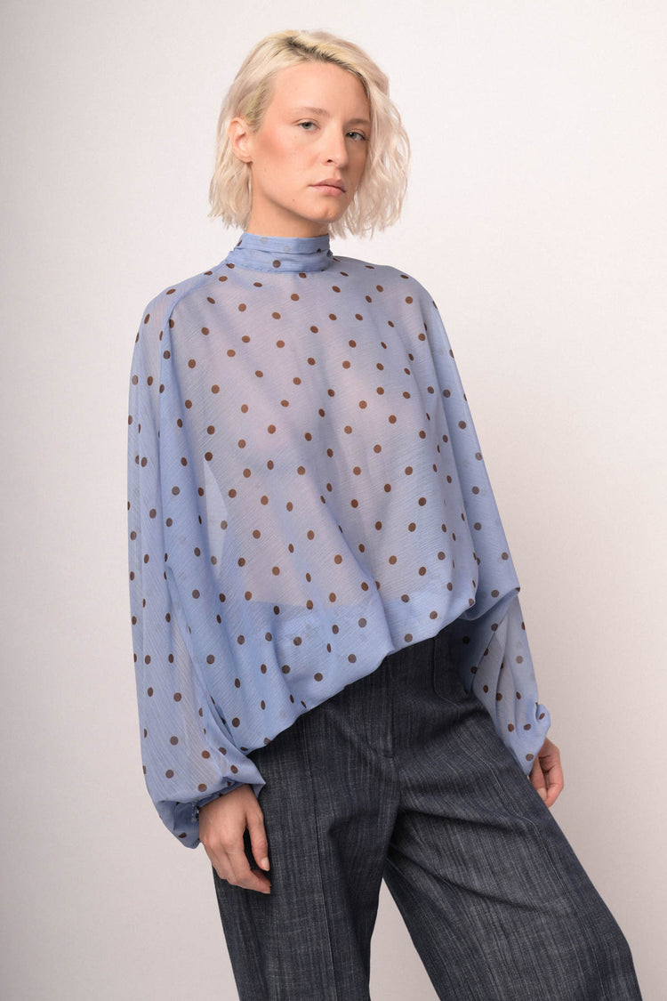 Blusa oversize blu denim con stampa pois e fiocco sul retro