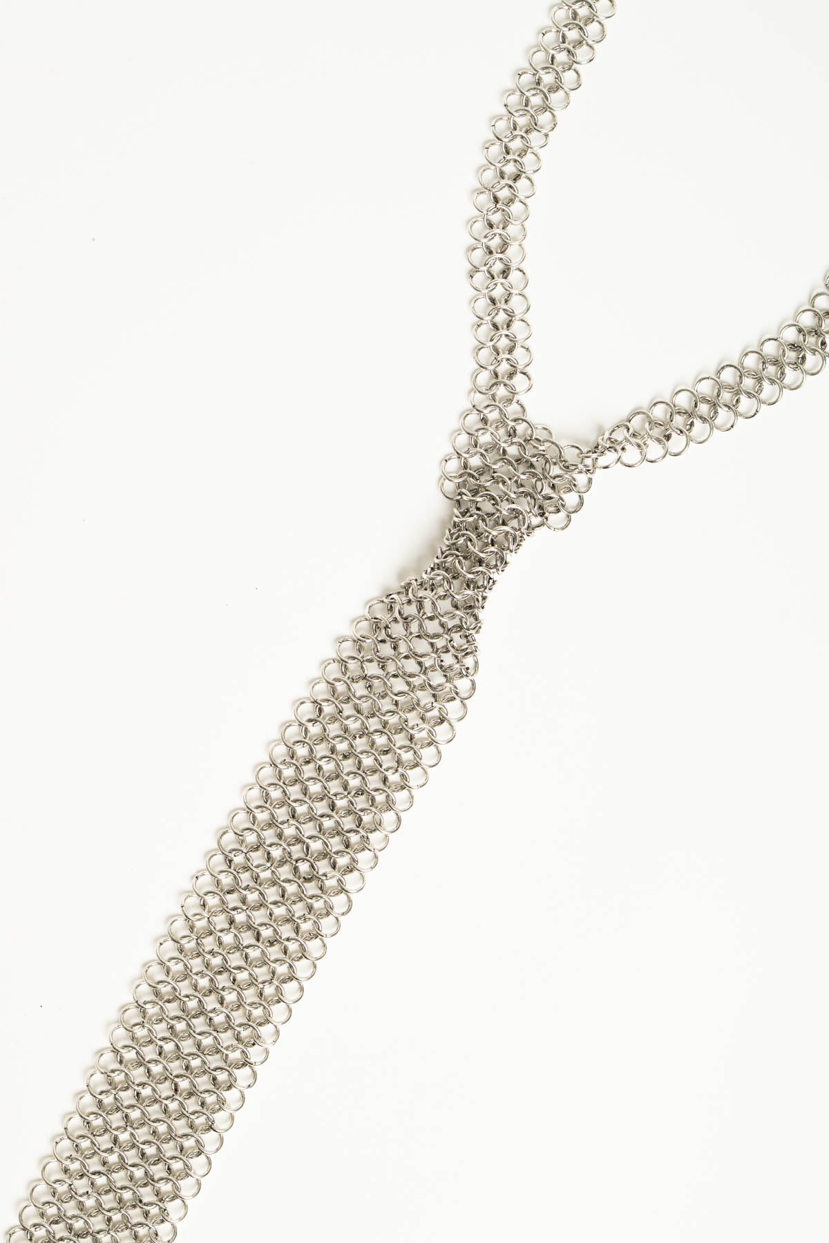 Collana rete cravatta
