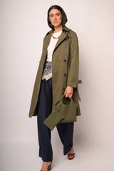 Trench lungo doppiopetto verde