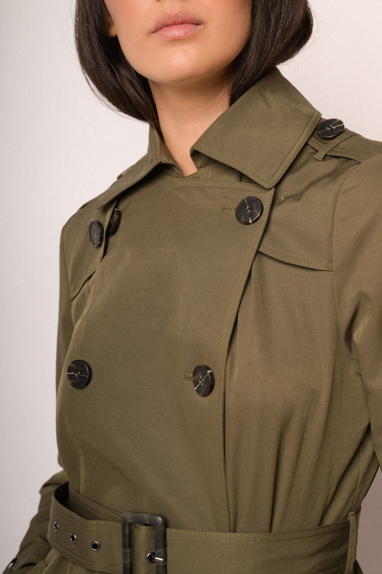 Trench lungo doppiopetto verde
