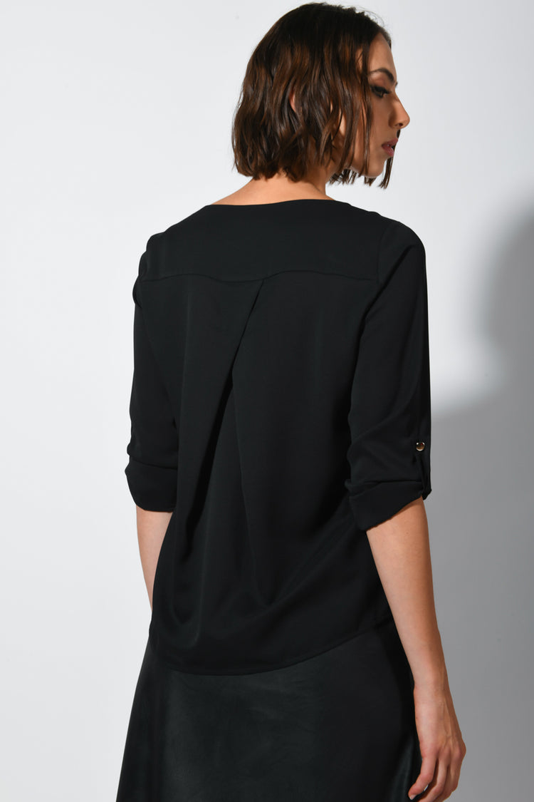 Blusa con scollo a V