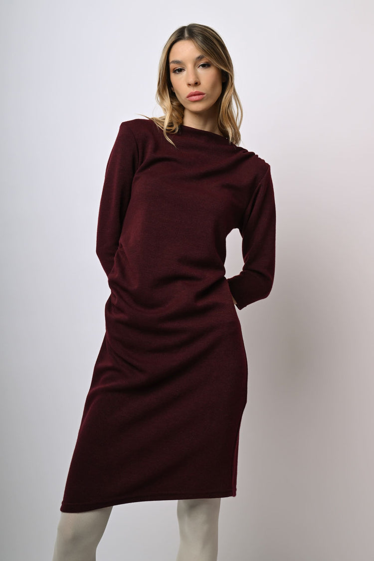 Abito in maglia con arricciature
