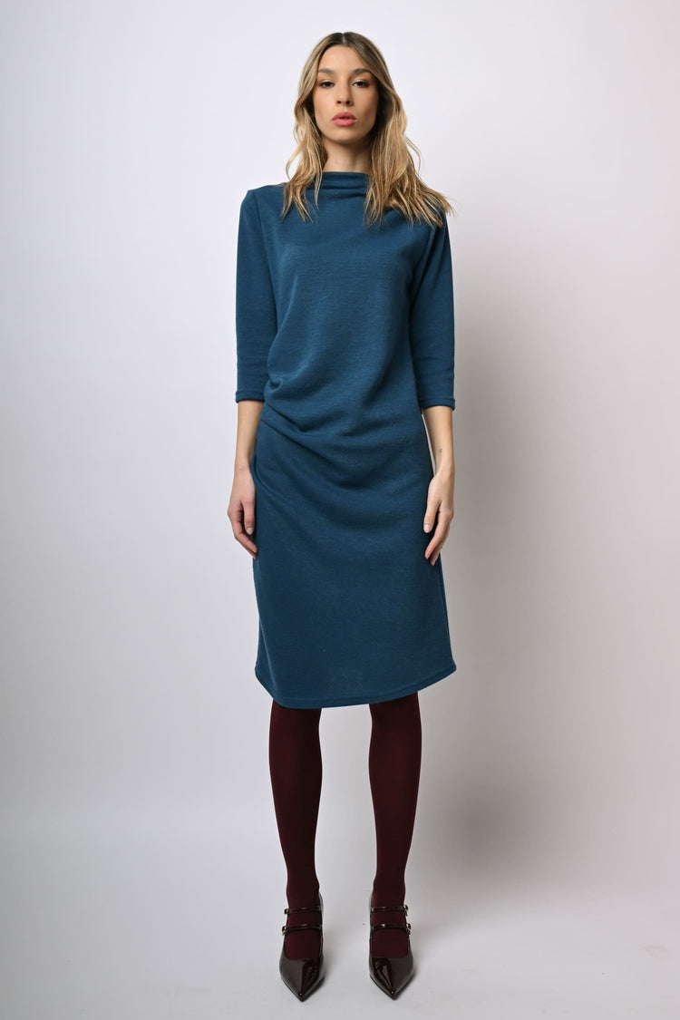 Abito in maglia con arricciature