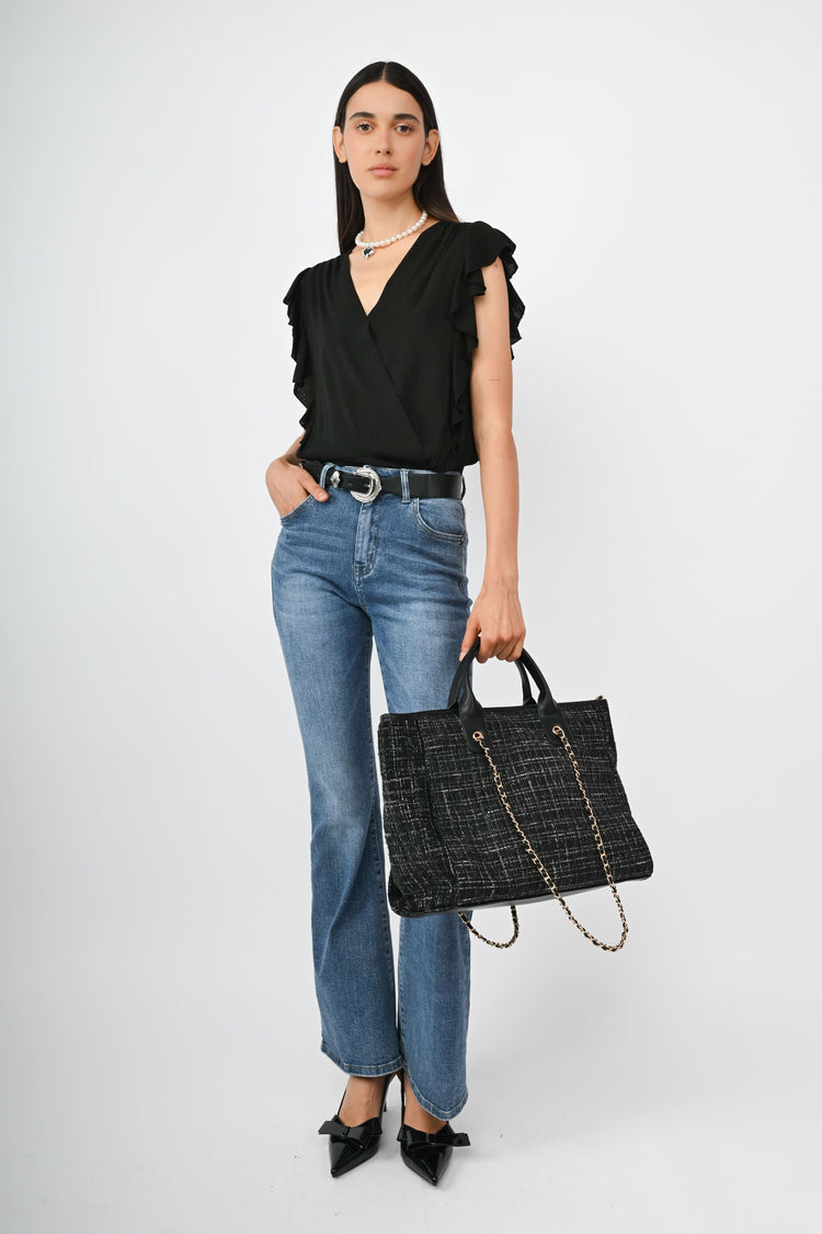 Top in viscosa con volants e fiocco