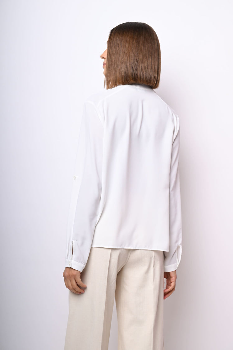 Camicia con scollo alla tunisina