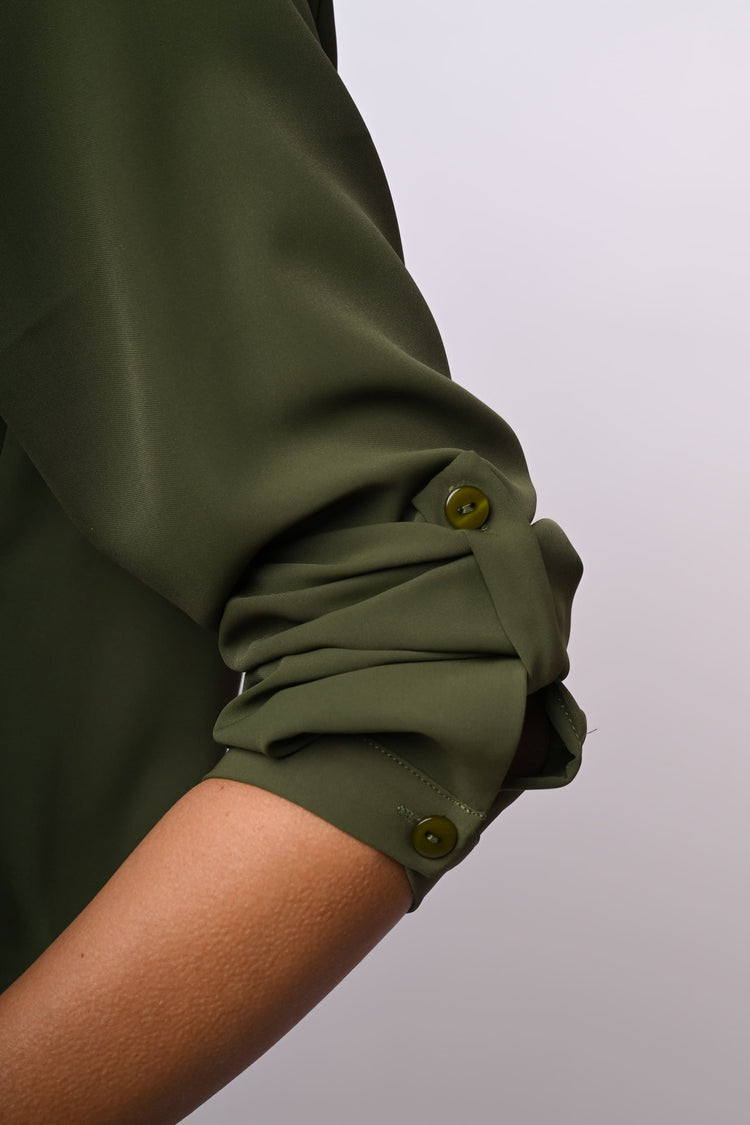 Camicia con scollo alla tunisina