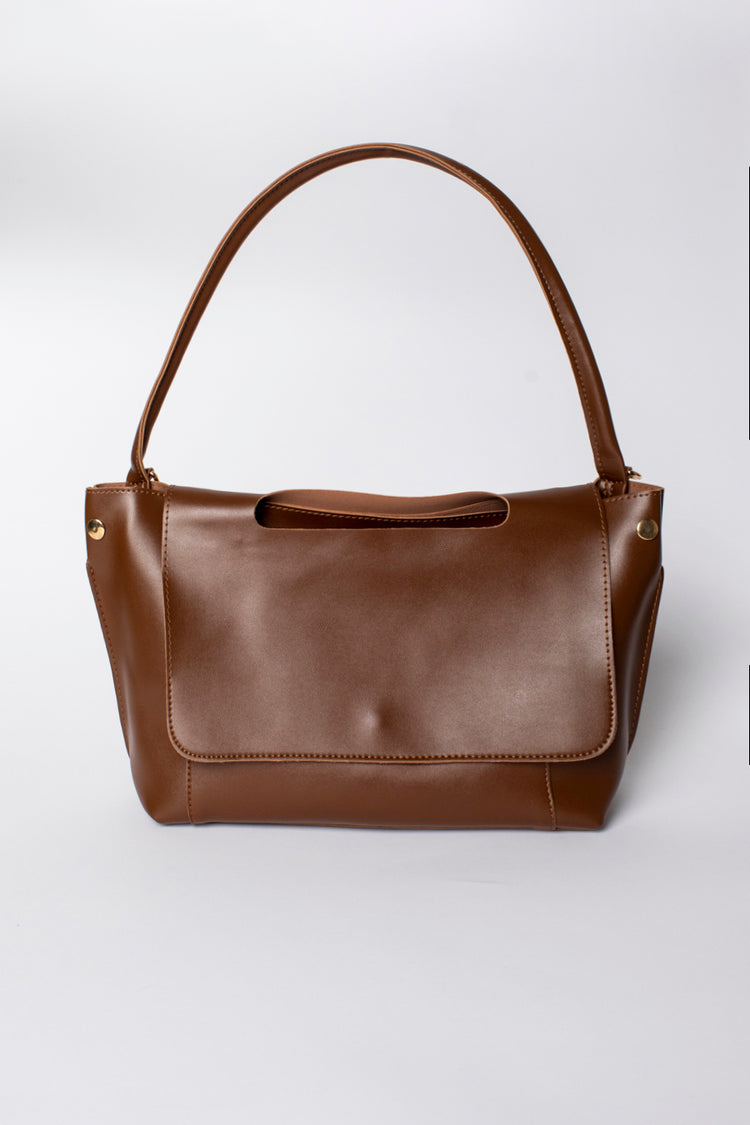 Borsa in similpelle con cut-out