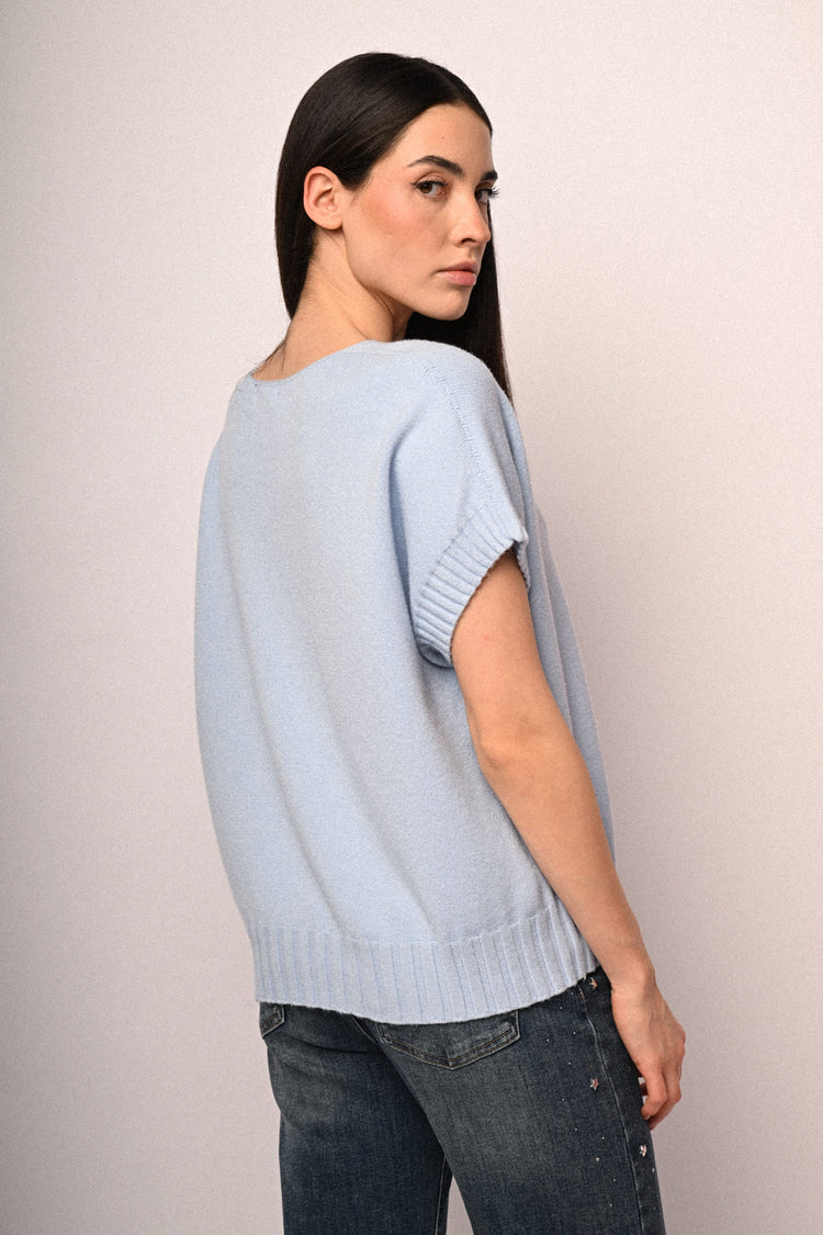 Pull con scollo a V e mezze maniche