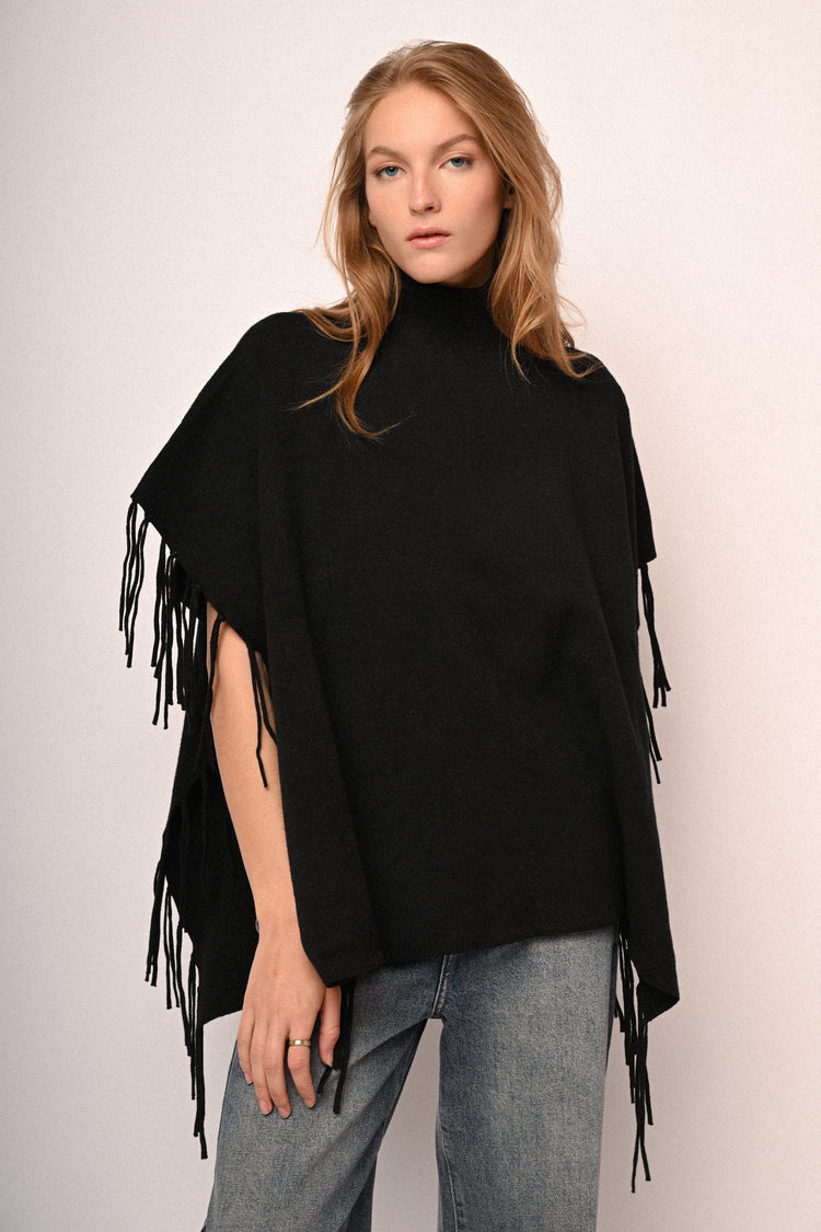 Poncho con frange