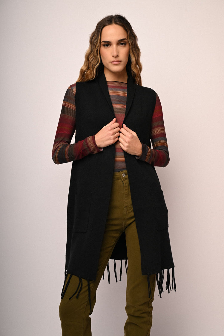 Gilet lungo con frange