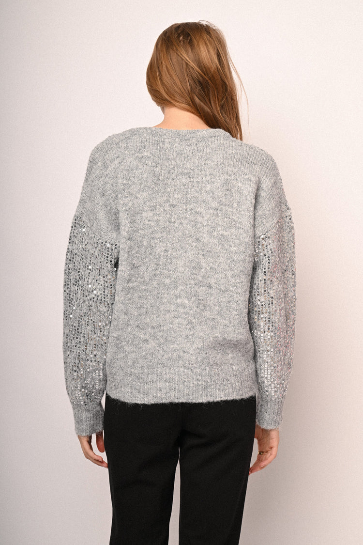 Pull con decorazione paillettes