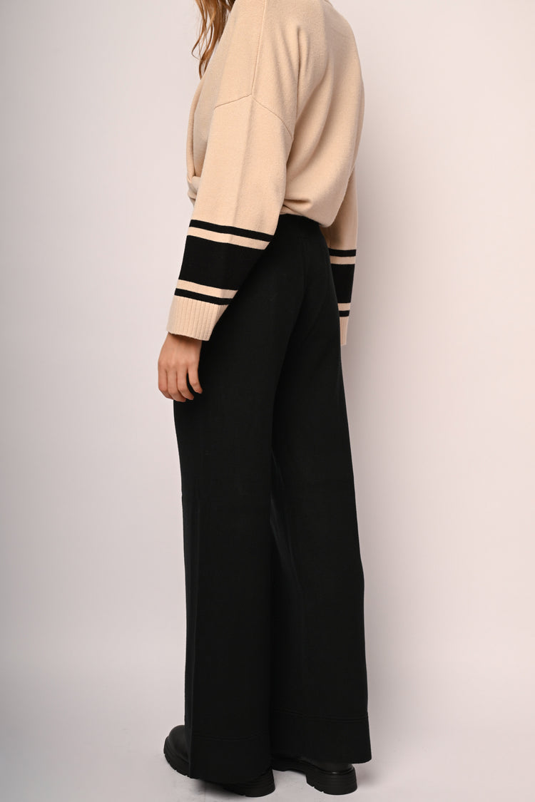 Pantaloni palazzo in maglia
