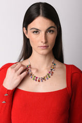 Collana con cristalli a goccia