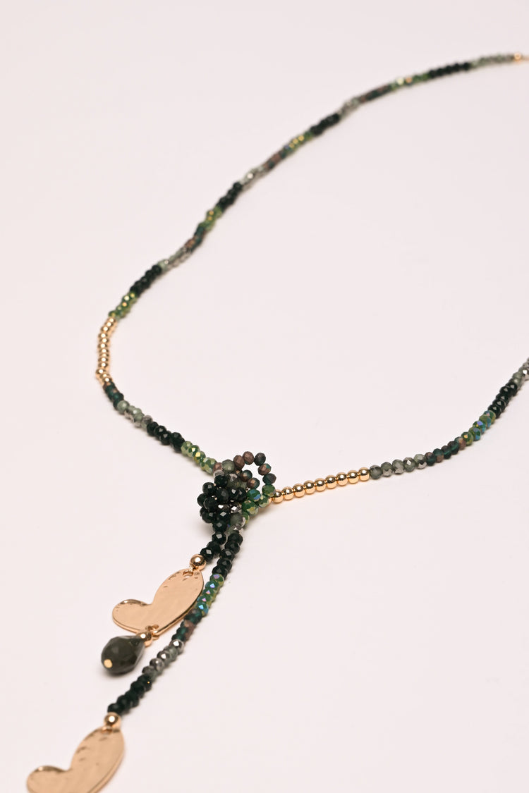Collana lunga con perline cuori