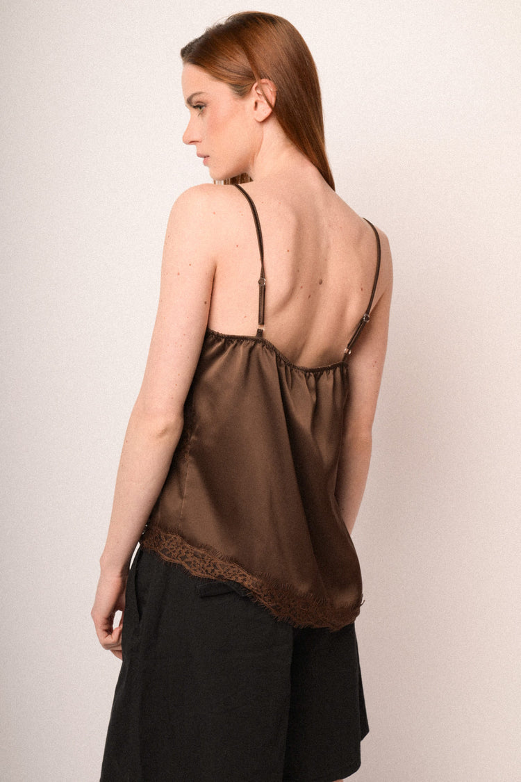 Top in raso con pizzo cioccolato