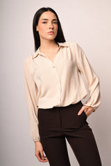 Camicia con bottone gioiello