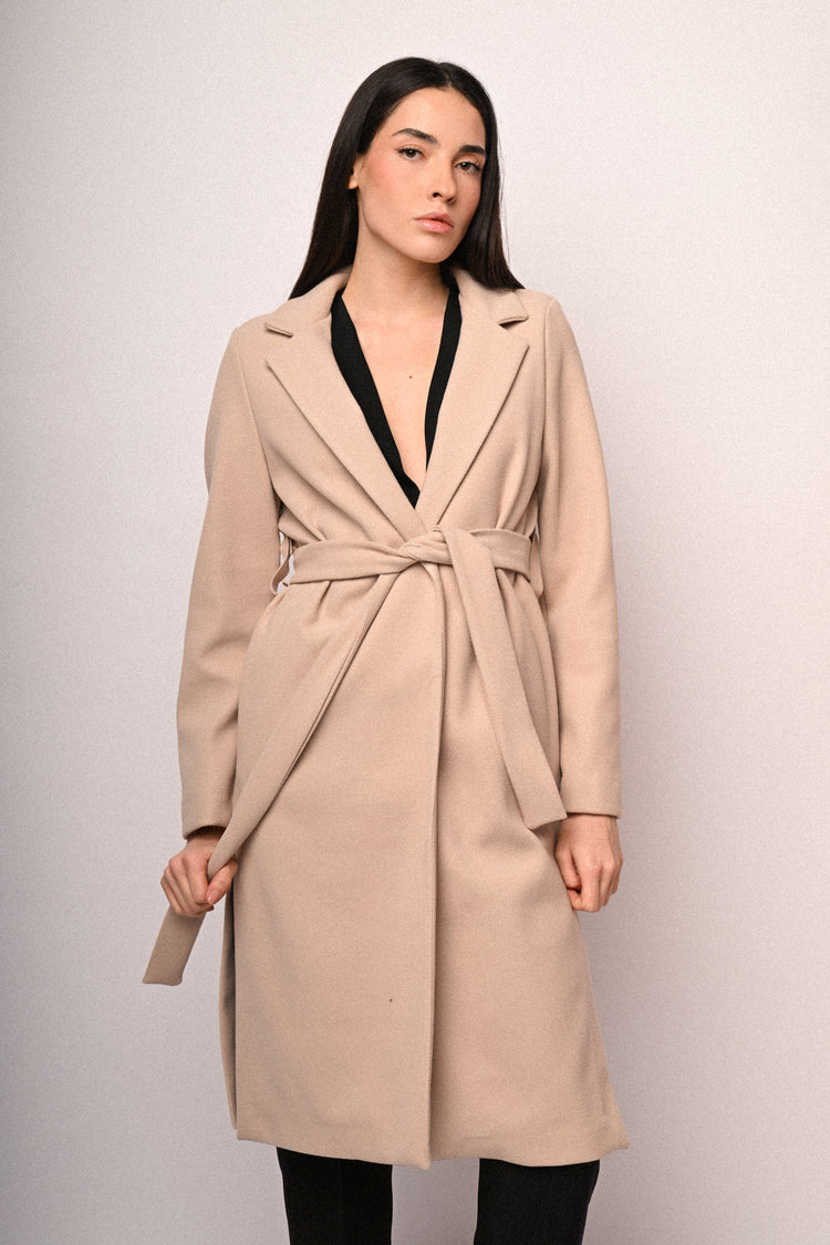 Cappotto con cintura