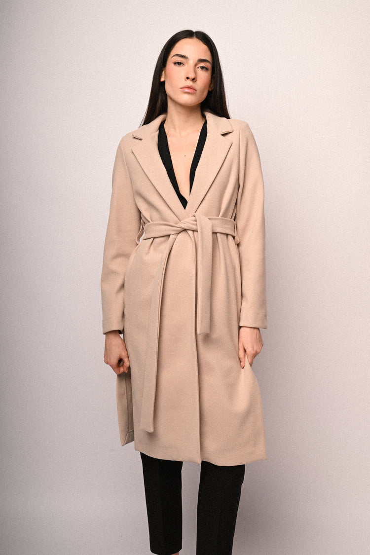 Cappotto con cintura