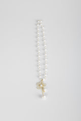 Collana con pendente a fiore