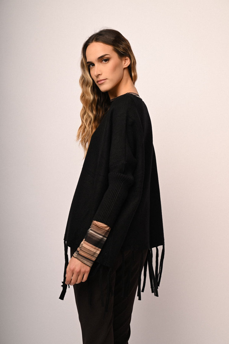 Pull con frange allorlo