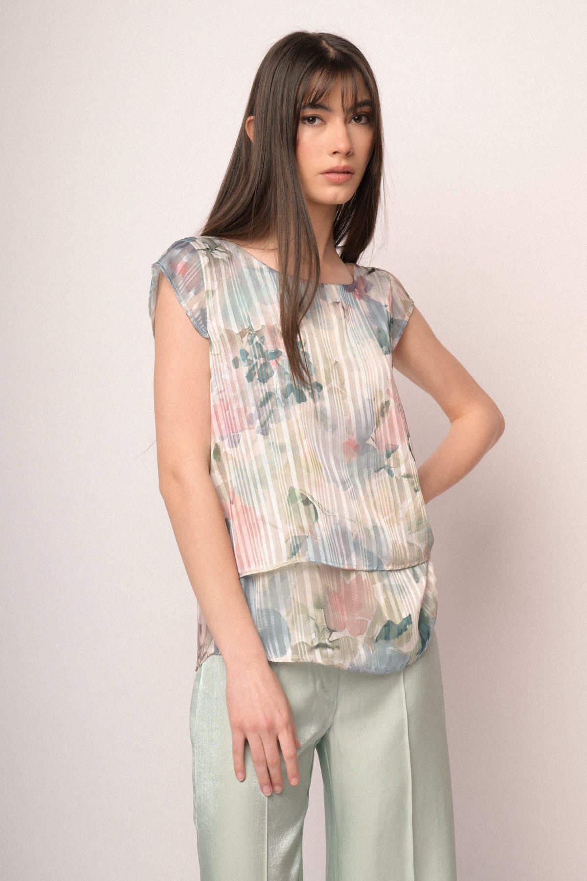 DEV22310LS106NFA-26_1_1_262dffdc-ebed-4352-95a9-732aed6383ed