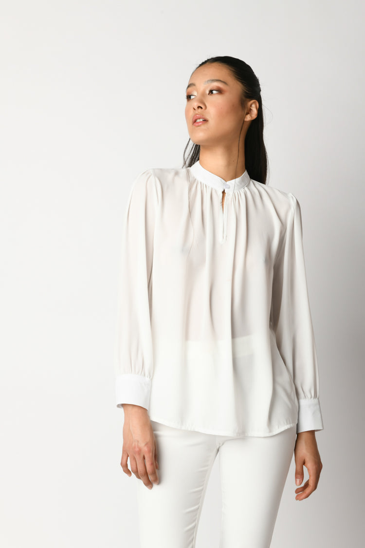 Blusa con collo alla coreana