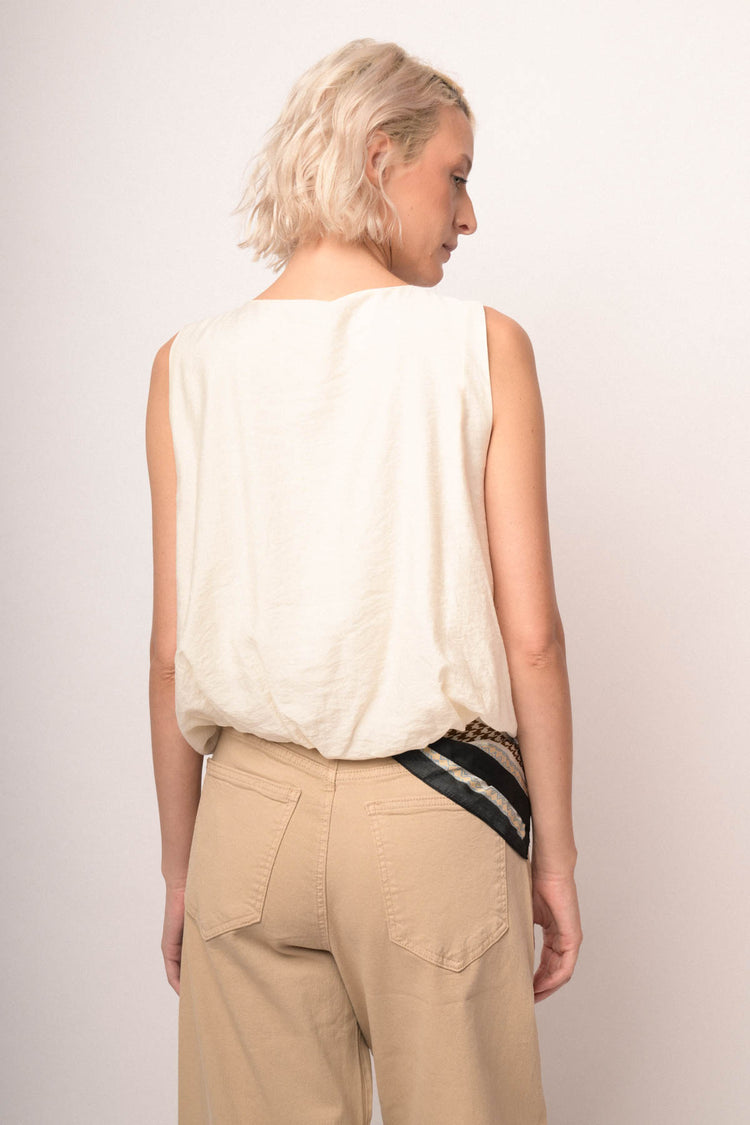 Top avorio con pietre decorative multicolor