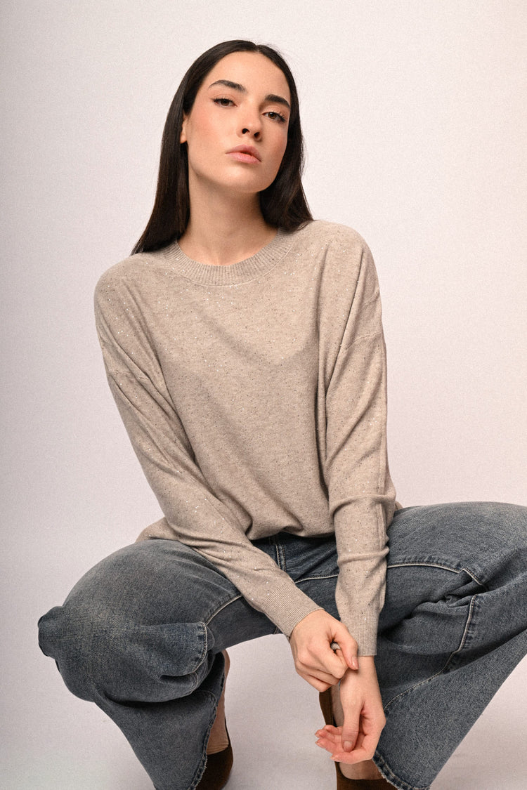 Pull basic con mini paillettes all-over