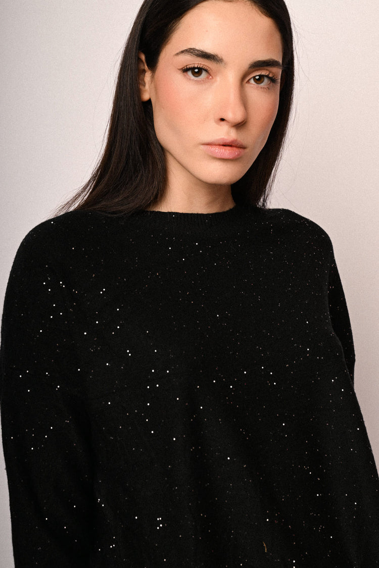Pull basic con mini paillettes all-over