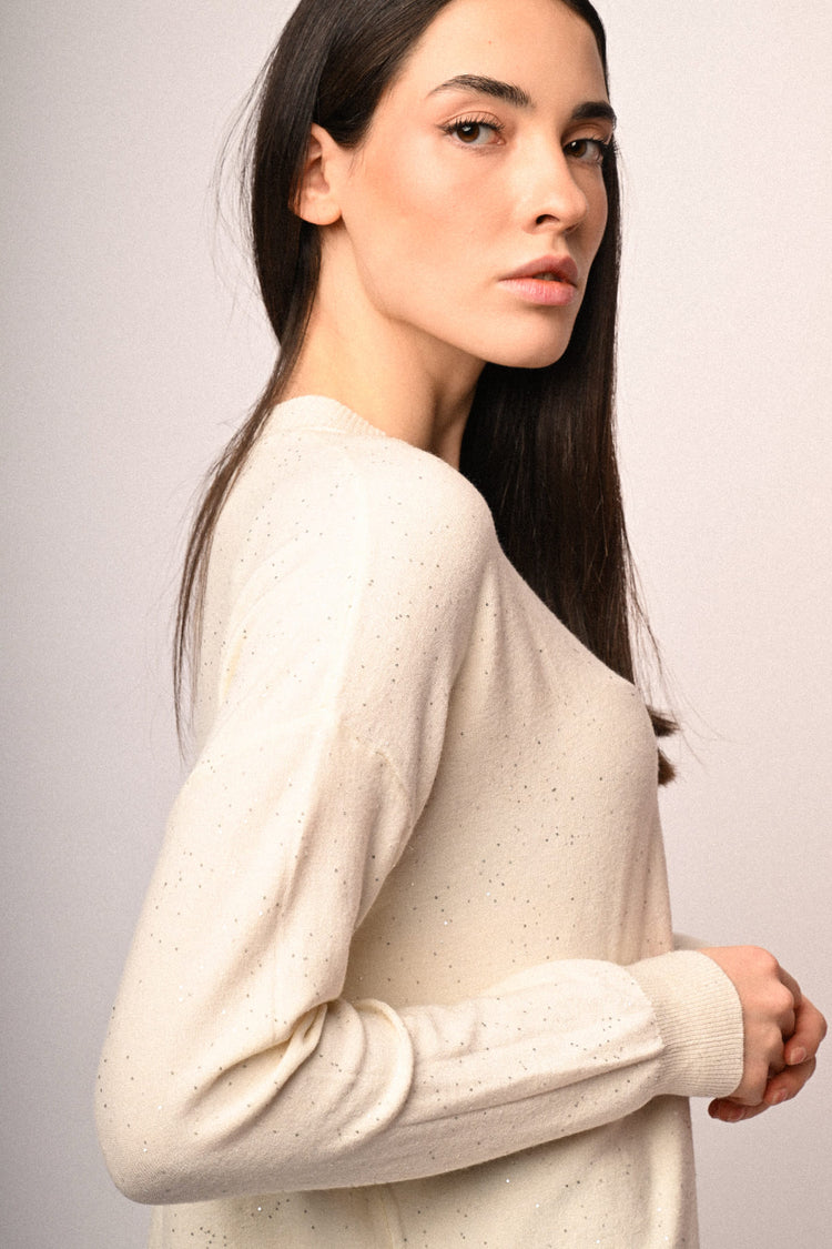 Pull basic con mini paillettes all-over