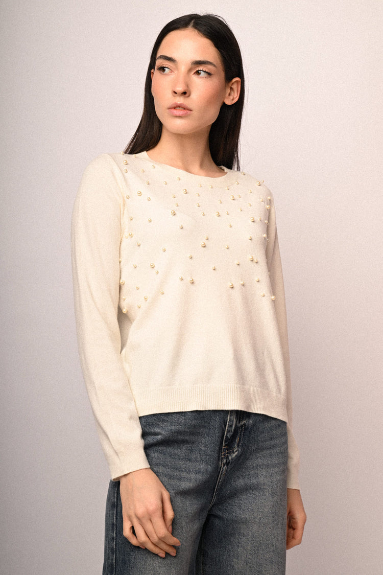 Pull con perle decorative