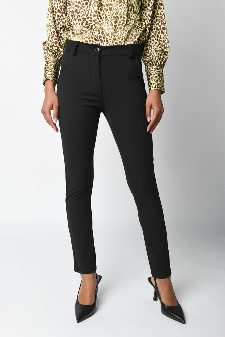 Pantaloni slim-fit