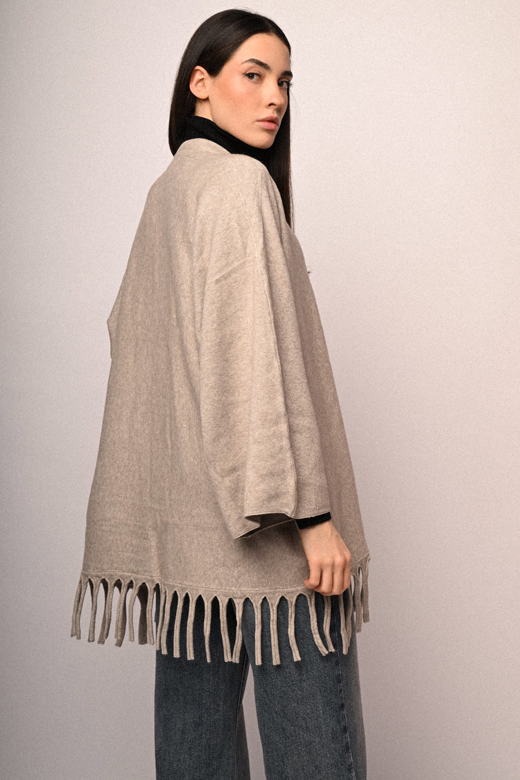 Kimono in maglia con frange