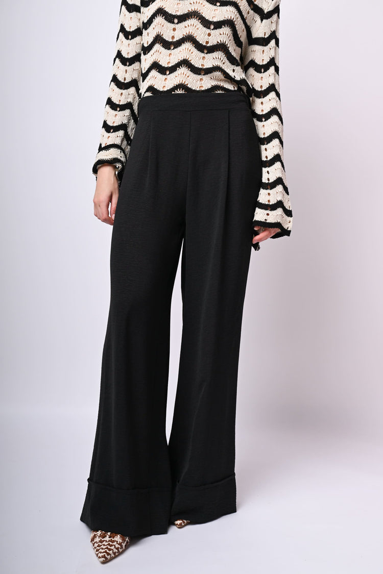 Pantaloni palazzo con pieghe