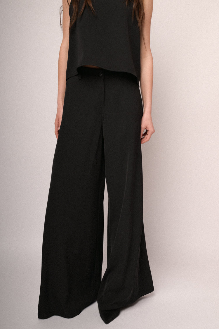 Pantaloni a gamba extra large neri