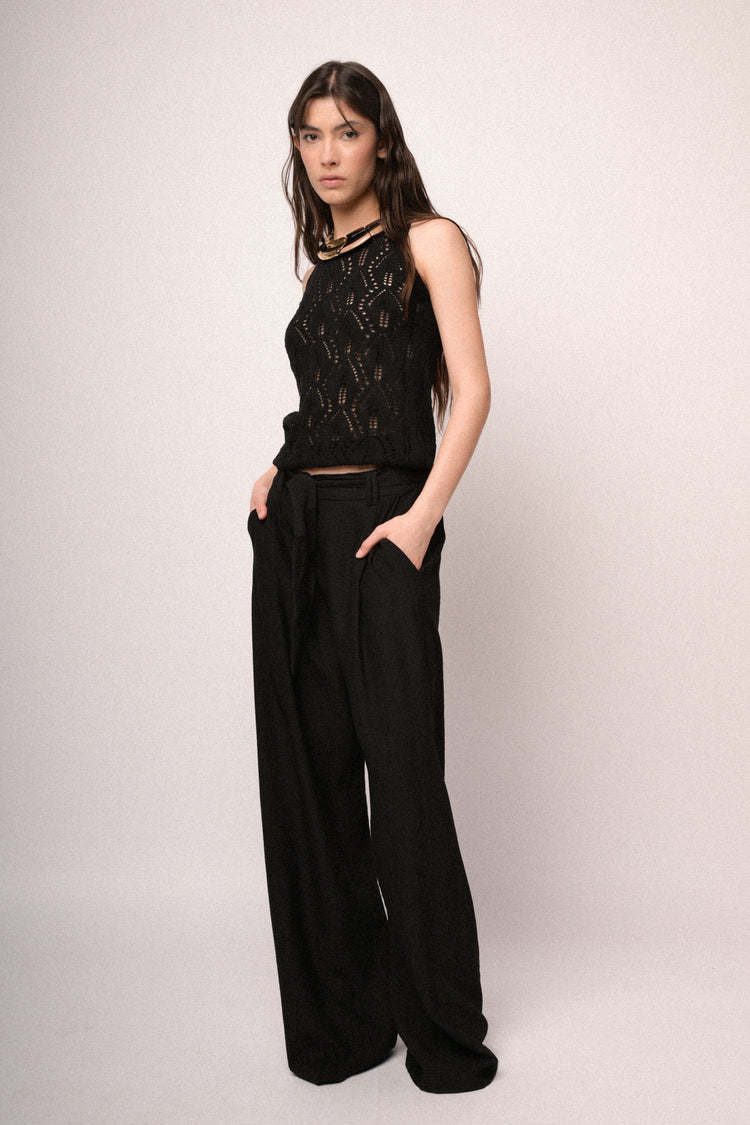 Pantaloni palazzo in viscosa nera con cintura