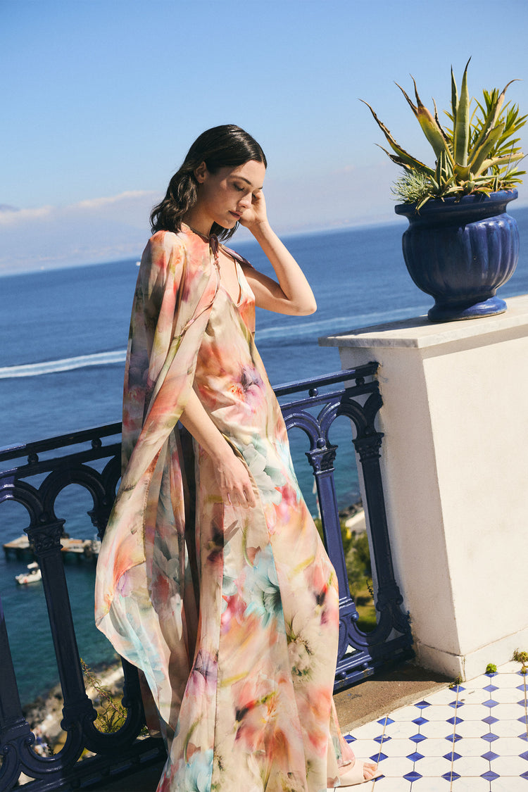 Mantella lunga in chiffon a stampa floreale multicolor