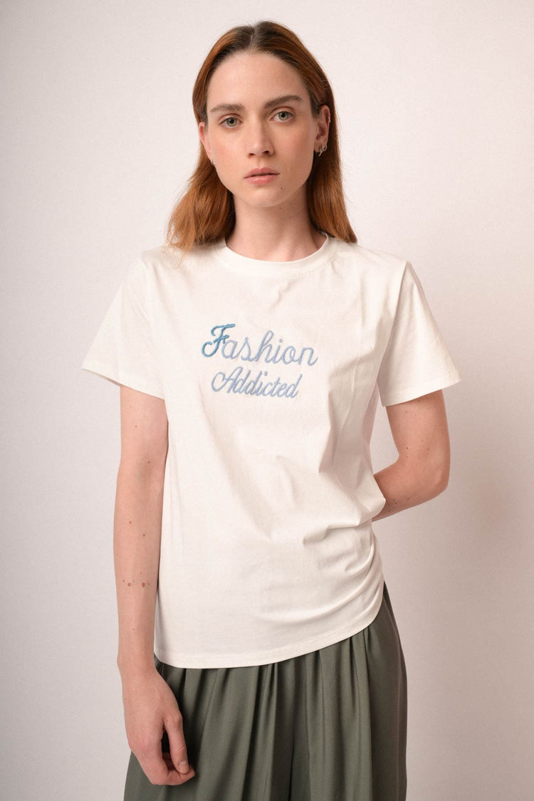 T-shirt Fashion Addicted in cotone bianco